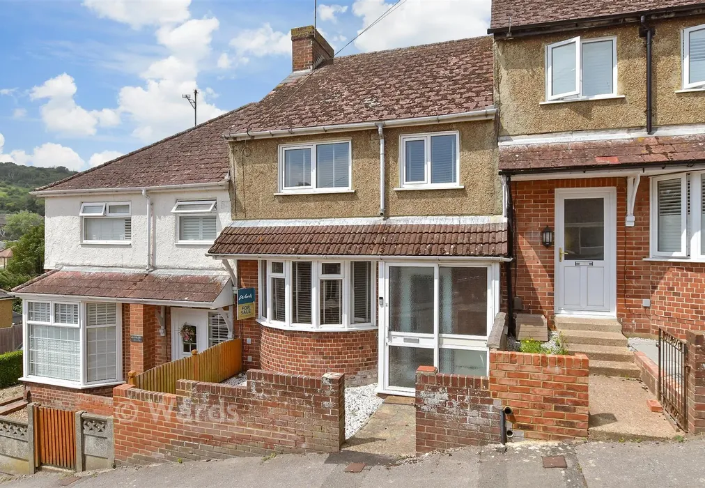 External Front Web.. - Kings Road, Dover, Kent - Wards of Kent