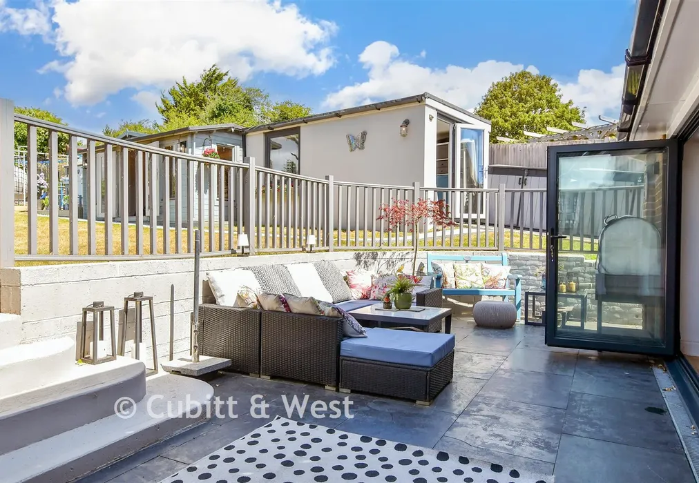 Patio / Decking - Brownleaf Road, Woodingdean, Brighton, East Sussex - Wards of Kent