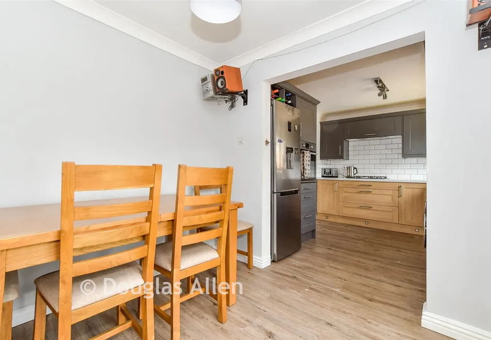 Dining Area - Falstones, Basildon, Essex - Wards of Kent