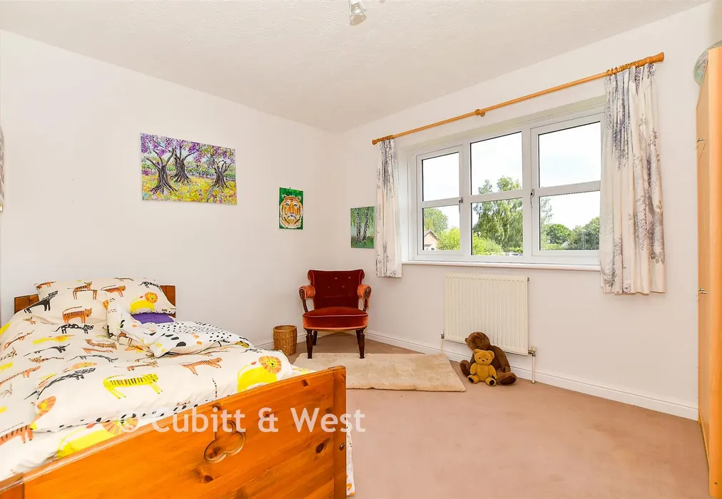 Bedroom 2 - Mallard Drive, Ridgewood, Uckfield, East Sussex - Wards of Kent