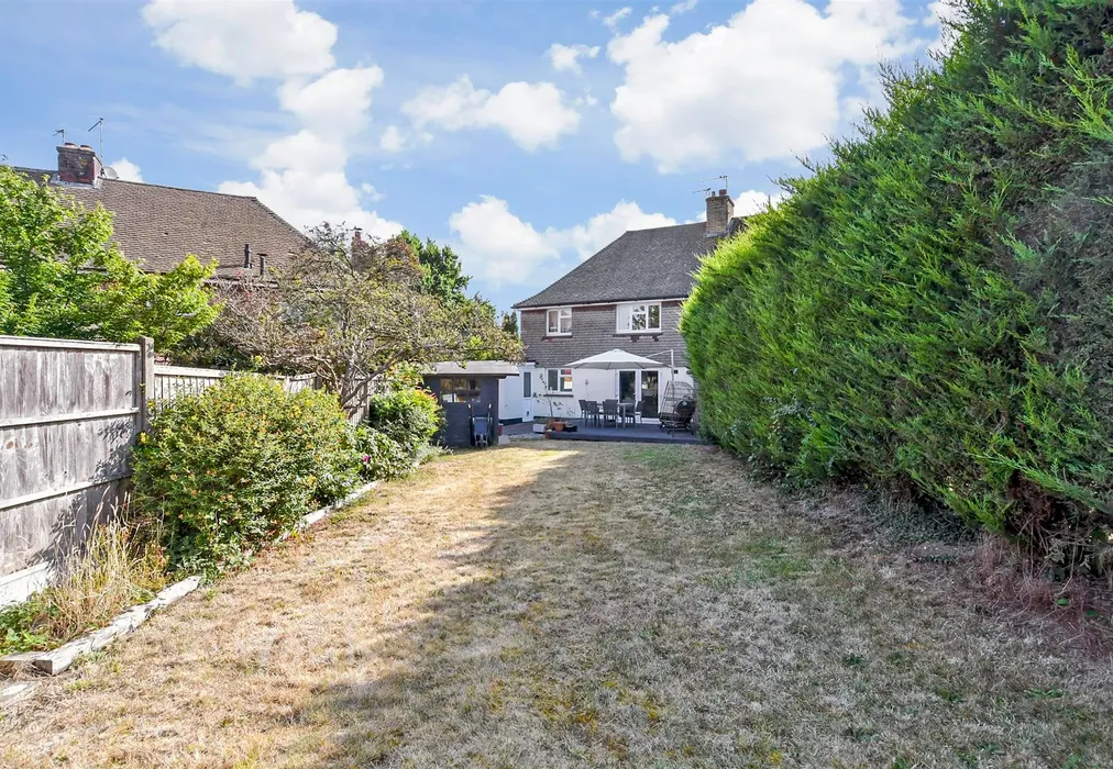 Rear Elevation - Herts Crescent, Loose, Maidstone, Kent - Wards of Kent