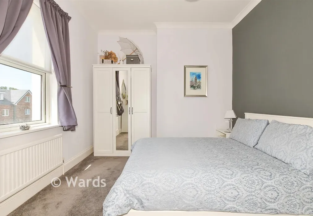 Bedroom - Harold Road, Cliftonville, Kent - Wards of Kent