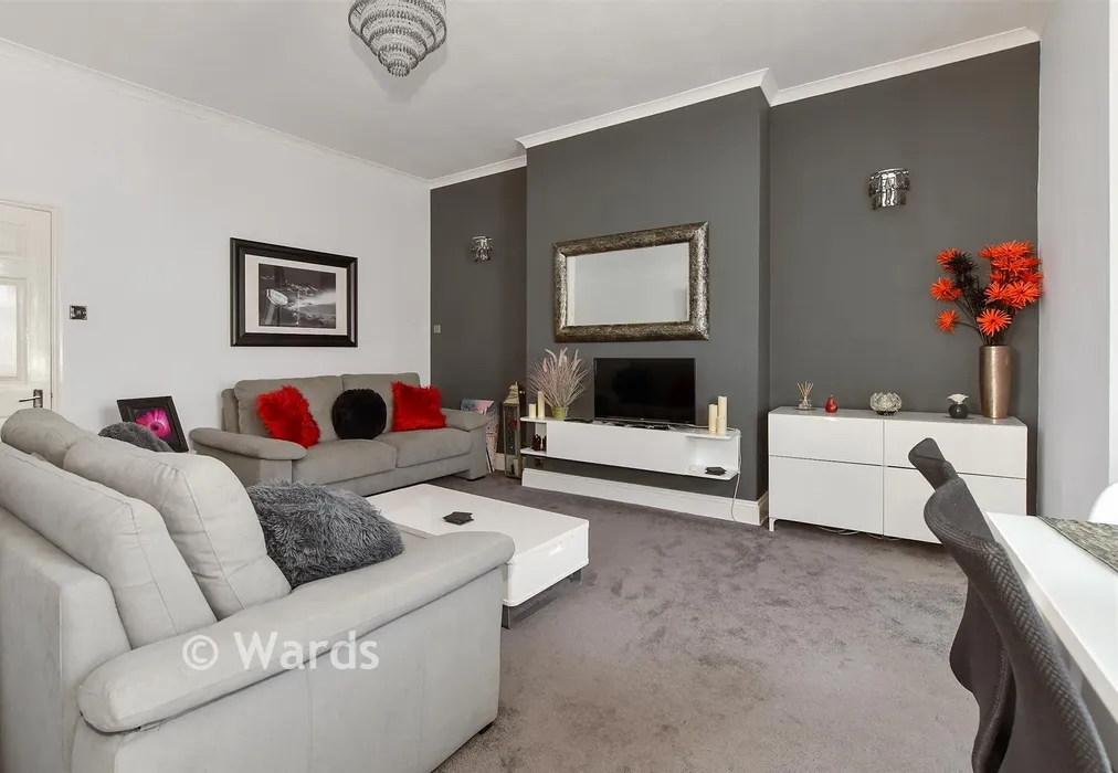 Lounge/Diner - Harold Road, Cliftonville, Kent - Wards of Kent
