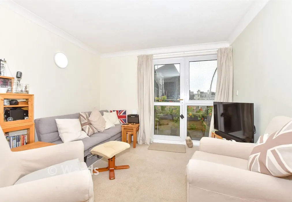 Lounge - Sandgate Road, Folkestone, Kent - Wards of Kent