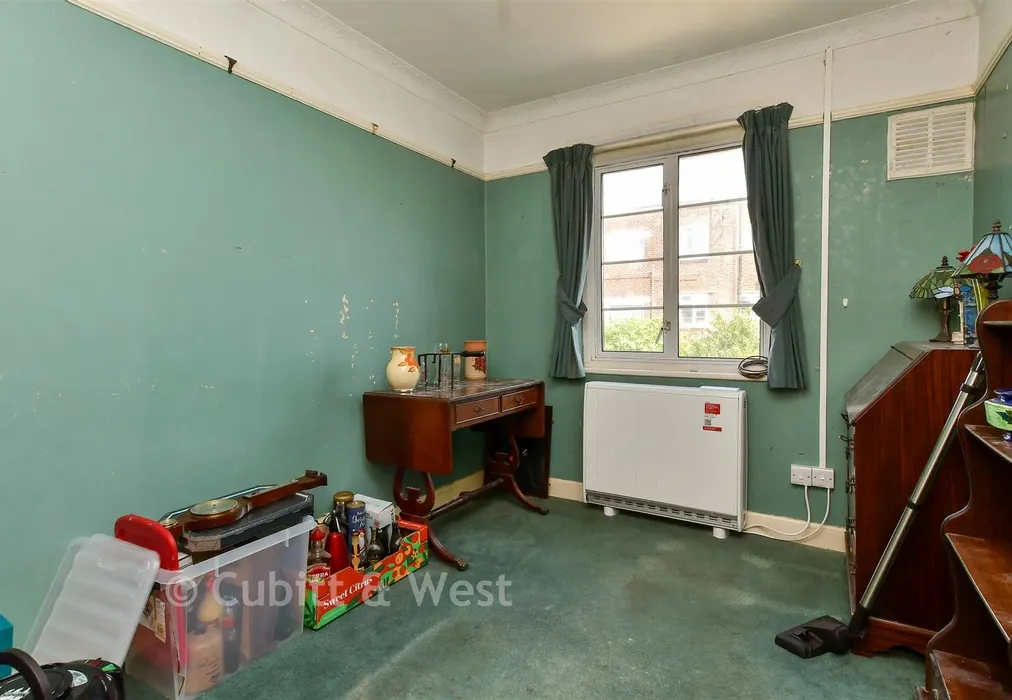 Bedroom 3 - Anscombe Road, Worthing, West Sussex - Wards of Kent