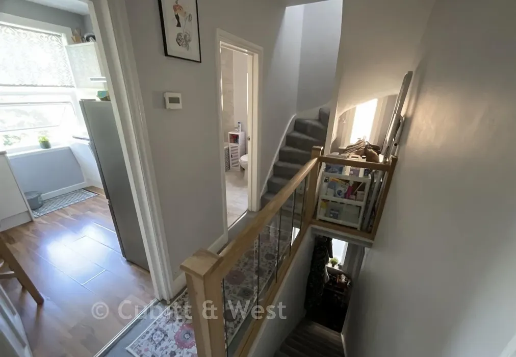 Landing - Queens Road, East Grinstead, West Sussex - Wards of Kent