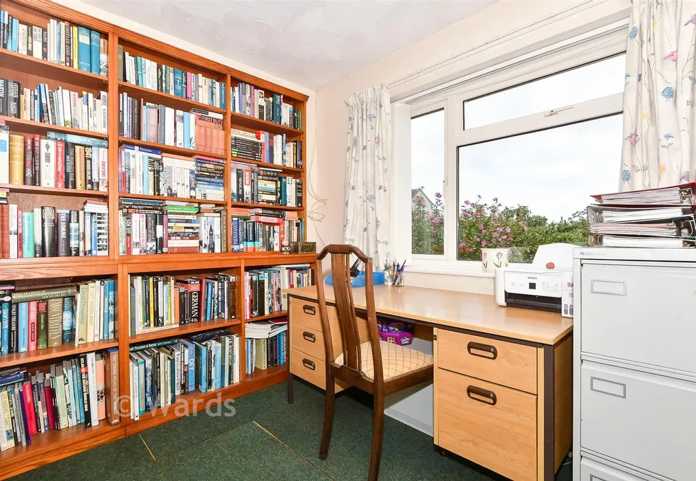 Bedroom 3 - Maxwell Drive, Maidstone, Kent - Wards of Kent
