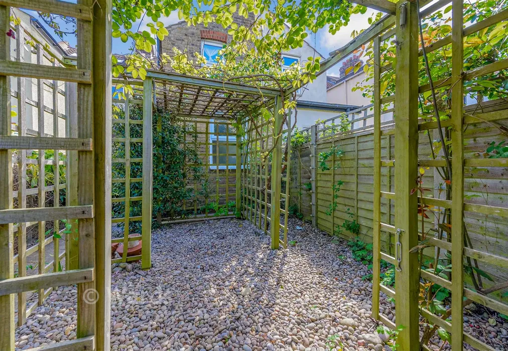Rear Garden - James Street, Rochester, Kent - Wards of Kent