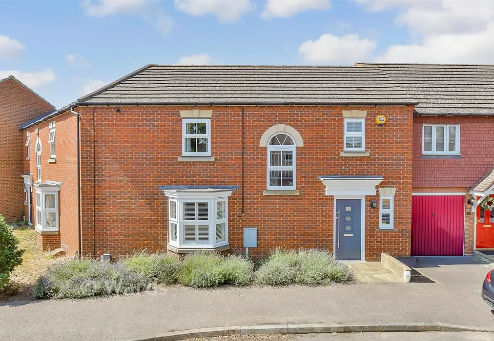 External (Web) - Monarch Drive, Kemsley, Sittingbourne, Kent - Wards of Kent