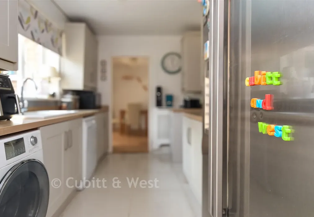 Internal Lifestyle Photograph - Rusper Road, Horsham, West Sussex - Wards of Kent
