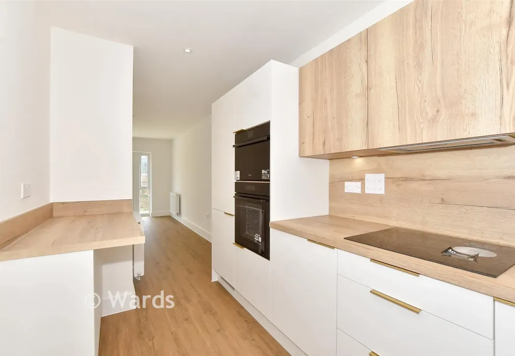 Kitchen - Sutherland Park, Farmer Road, Hythe, Kent - Wards of Kent