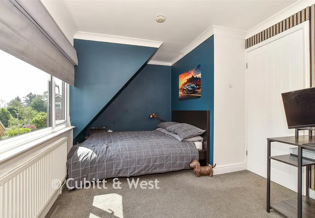 Bedroom 2 - Southridge Road, Crowborough, East Sussex - Wards of Kent