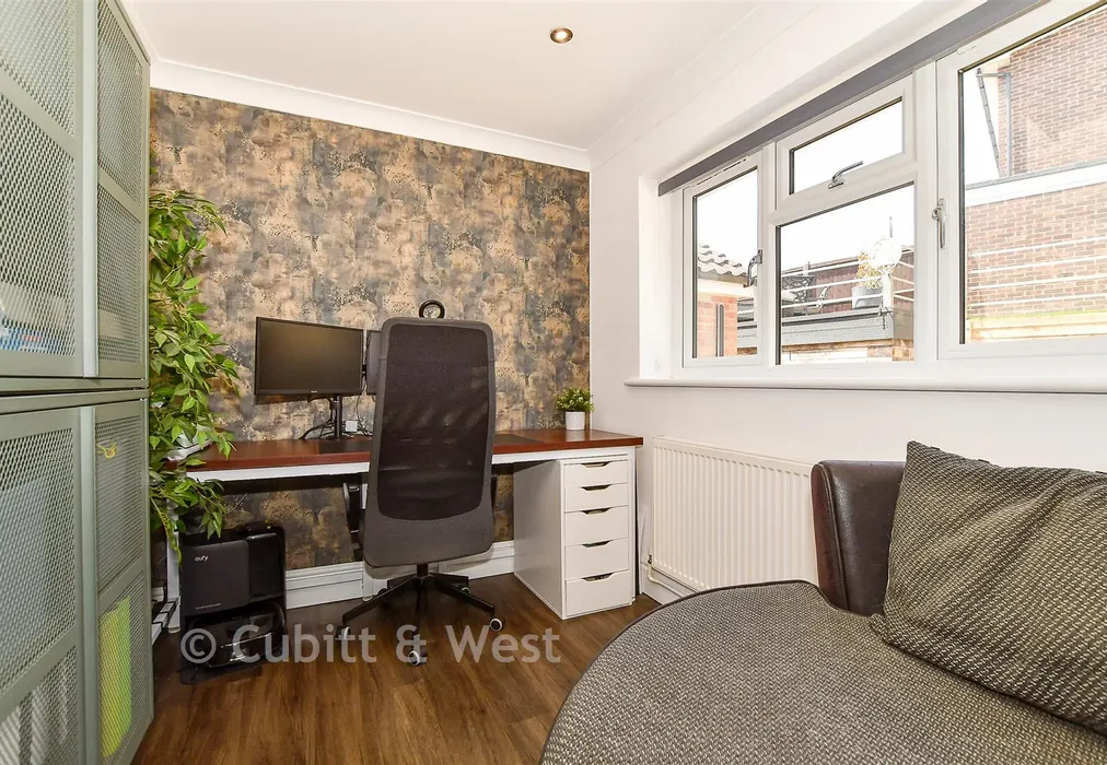 Study - Southridge Road, Crowborough, East Sussex - Wards of Kent