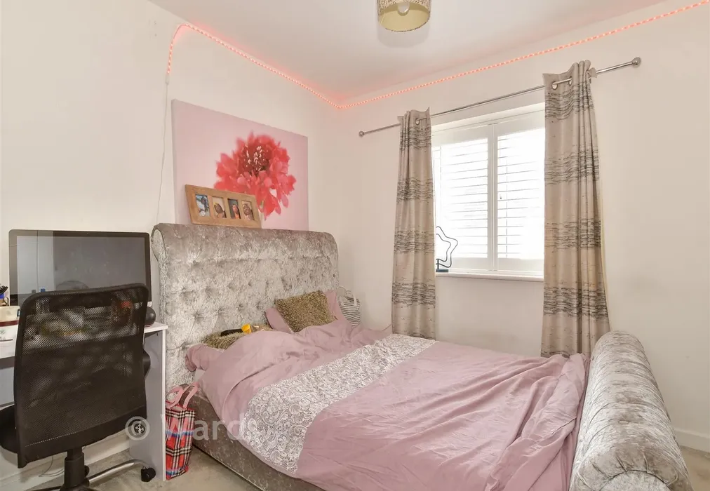 Bedroom 2 - Maccowan Avenue, Snodland, Kent - Wards of Kent