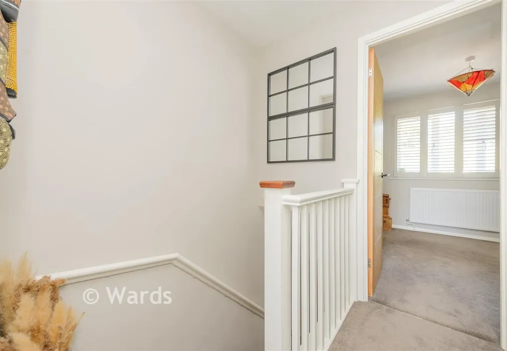 Hallway - Eagles Road, Greenhithe, Kent - Wards of Kent
