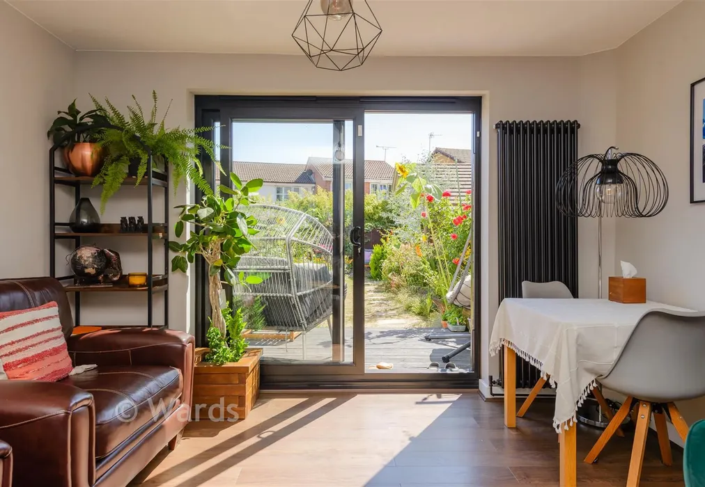 Internal Lifestyle Photograph - Eagles Road, Greenhithe, Kent - Wards of Kent