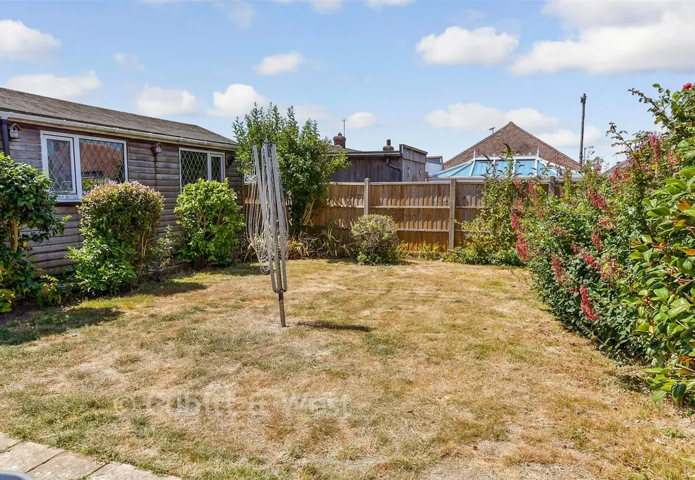 Rear Garden - The Crescent, Lancing, West Sussex - Wards of Kent