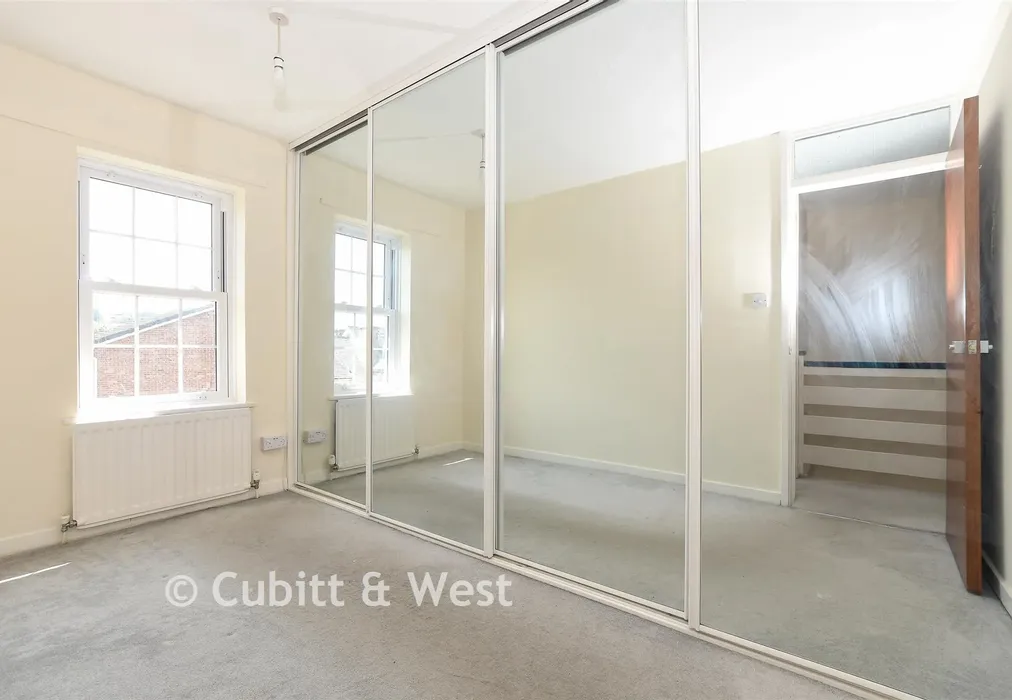 Bedroom 2 - Furze Close, Redhill, Surrey - Wards of Kent