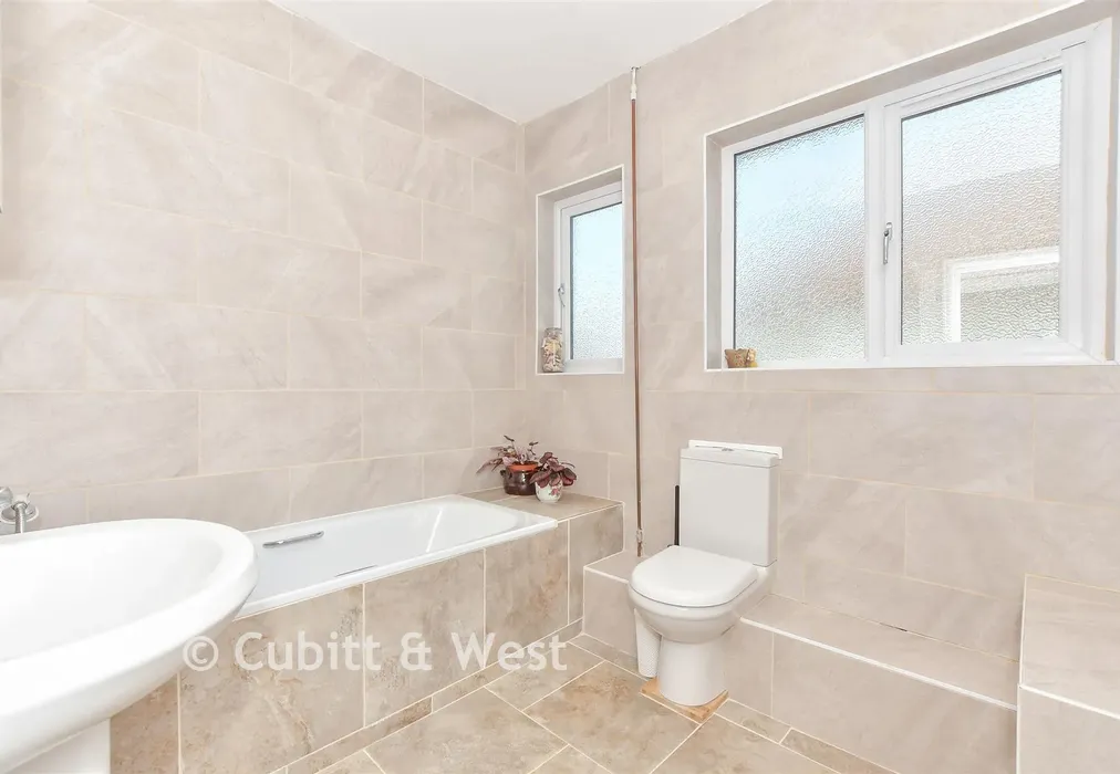 Bathroom - Parklands Avenue, Bognor Regis, West Sussex - Wards of Kent