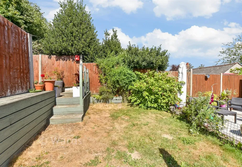 Rear Garden - Westside, East Langdon, Kent - Wards of Kent