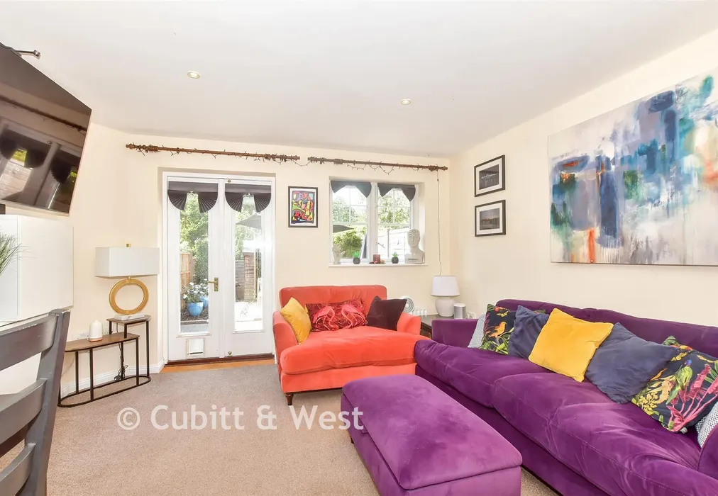 Lounge/Diner - Penfolds Place, Arundel, West Sussex - Wards of Kent
