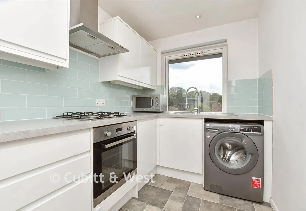 Kitchen - Hillside Close, Banstead, Surrey - Wards of Kent