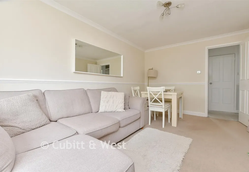 Lounge/Diner - Hillside Close, Banstead, Surrey - Wards of Kent