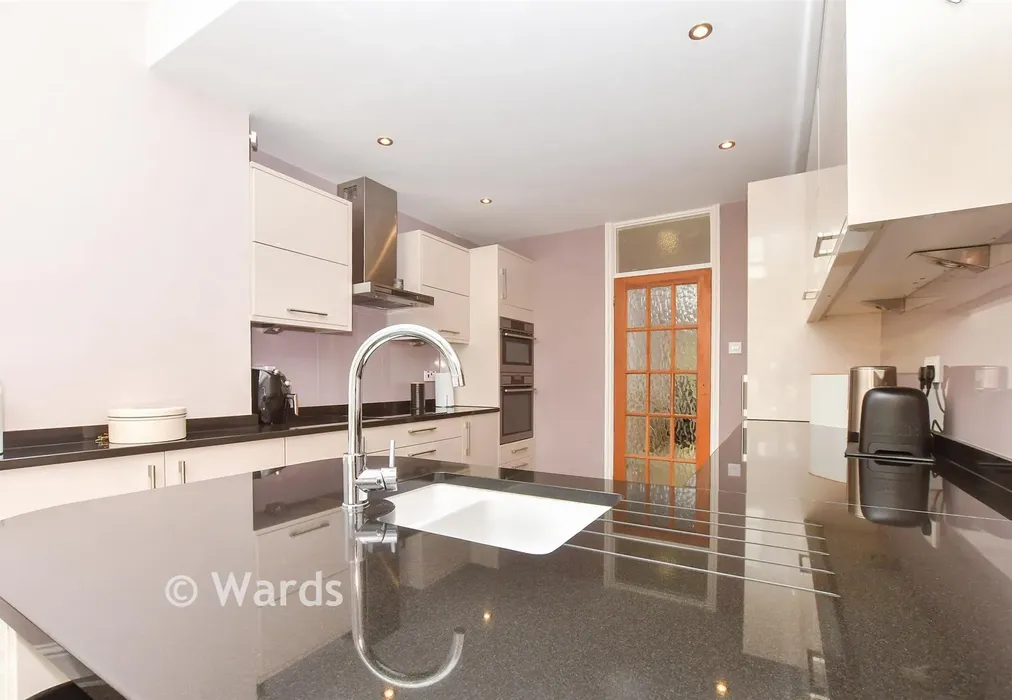 Internal Lifestyle Photograph - Grimshill Road, Whitstable, Kent - Wards of Kent