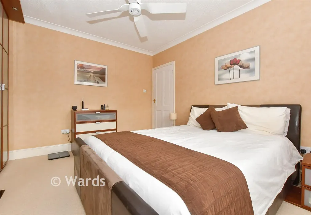 Bedroom 1 - Grimshill Road, Whitstable, Kent - Wards of Kent