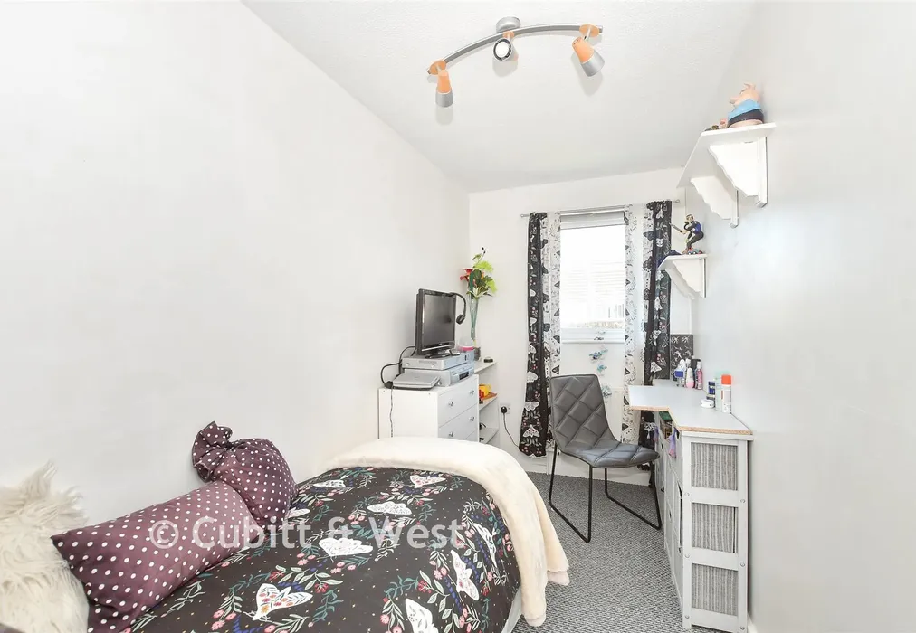 Bedroom 3 - Beckley Close, Brighton, East Sussex - Wards of Kent