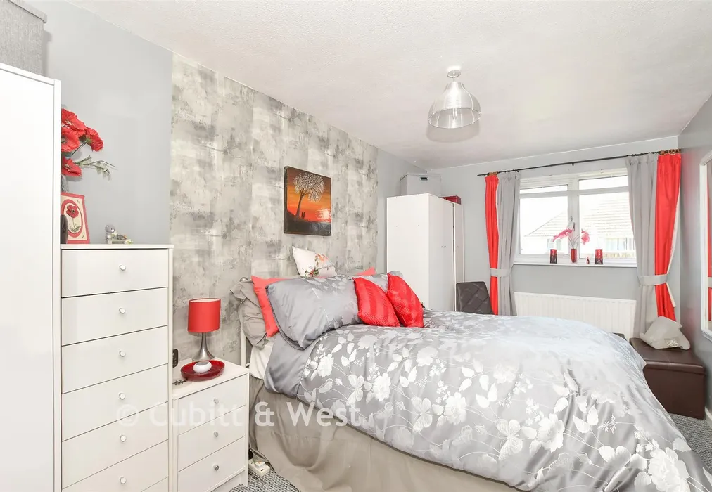 Bedroom 1 - Beckley Close, Brighton, East Sussex - Wards of Kent