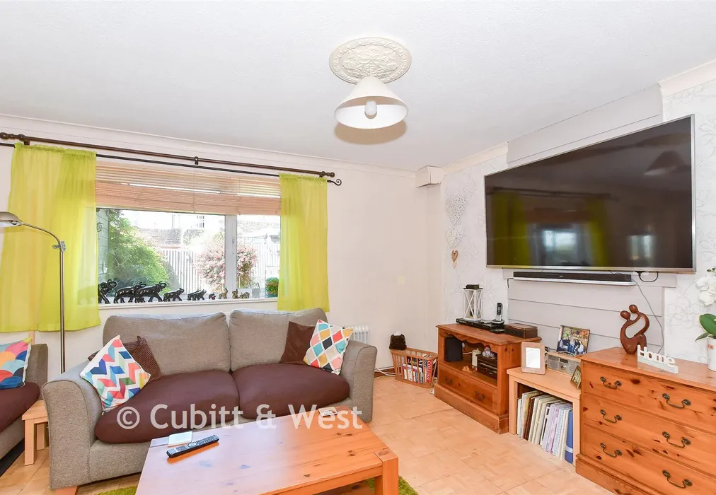 Lounge - Beckley Close, Brighton, East Sussex - Wards of Kent