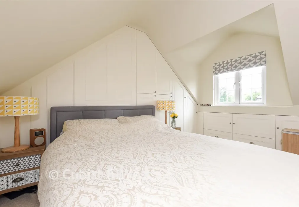 Bedroom 1 - Horsham Road, Holmwood, Dorking, Surrey - Wards of Kent