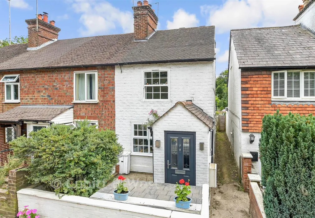 Front (Web) - Horsham Road, Holmwood, Dorking, Surrey - Wards of Kent