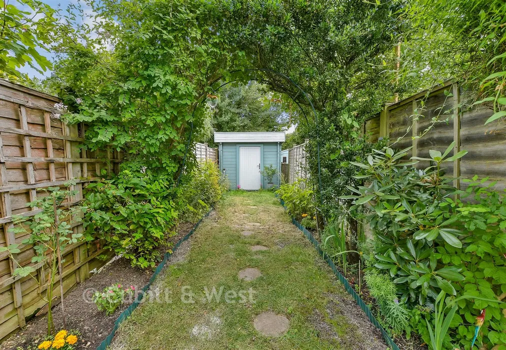 Rear Garden - Horsham Road, Holmwood, Dorking, Surrey - Wards of Kent