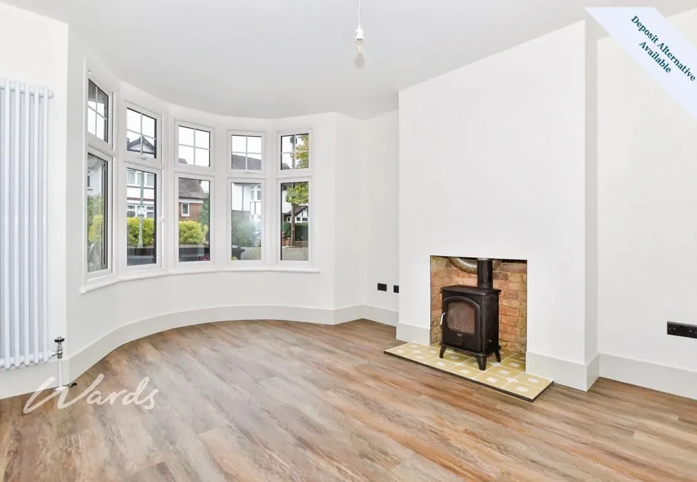 Living Room - Curzon Road Maidstone ME14 - Wards of Kent