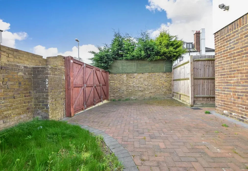 belvoir house par... - Murston Road Sittingbourne ME10 - Wards of Kent