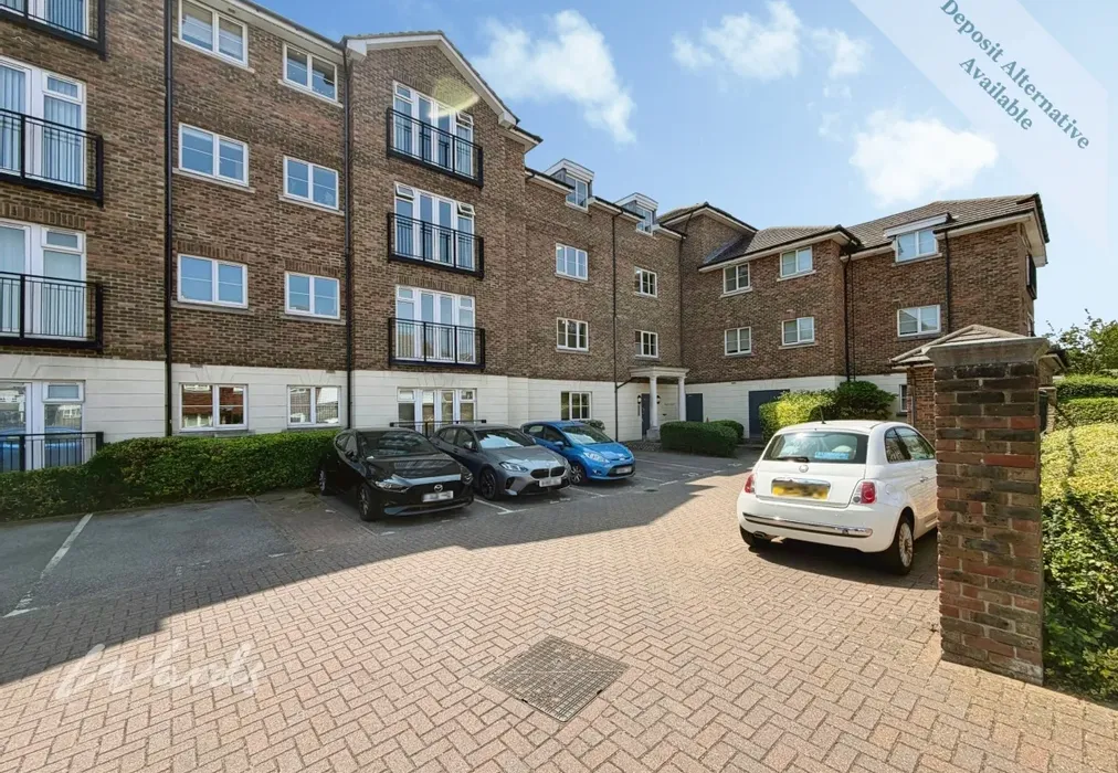 Front. - Baker Crescent Dartford DA1 - Wards of Kent