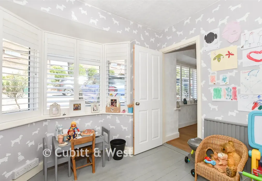 Study/ Playroom - Dale Crescent, Brighton, East Sussex - Wards of Kent