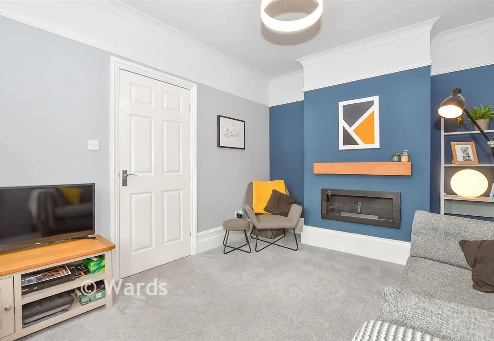 Lounge - St. George's Road, Gillingham, Kent - Wards of Kent