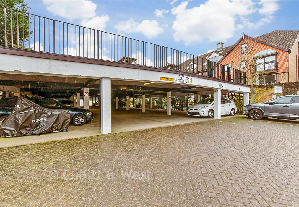 Allocated Parking - Lansdowne Road, Purley, Surrey - Wards of Kent