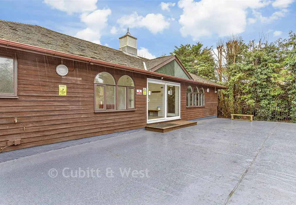 Communal Gardens - Lansdowne Road, Purley, Surrey - Wards of Kent