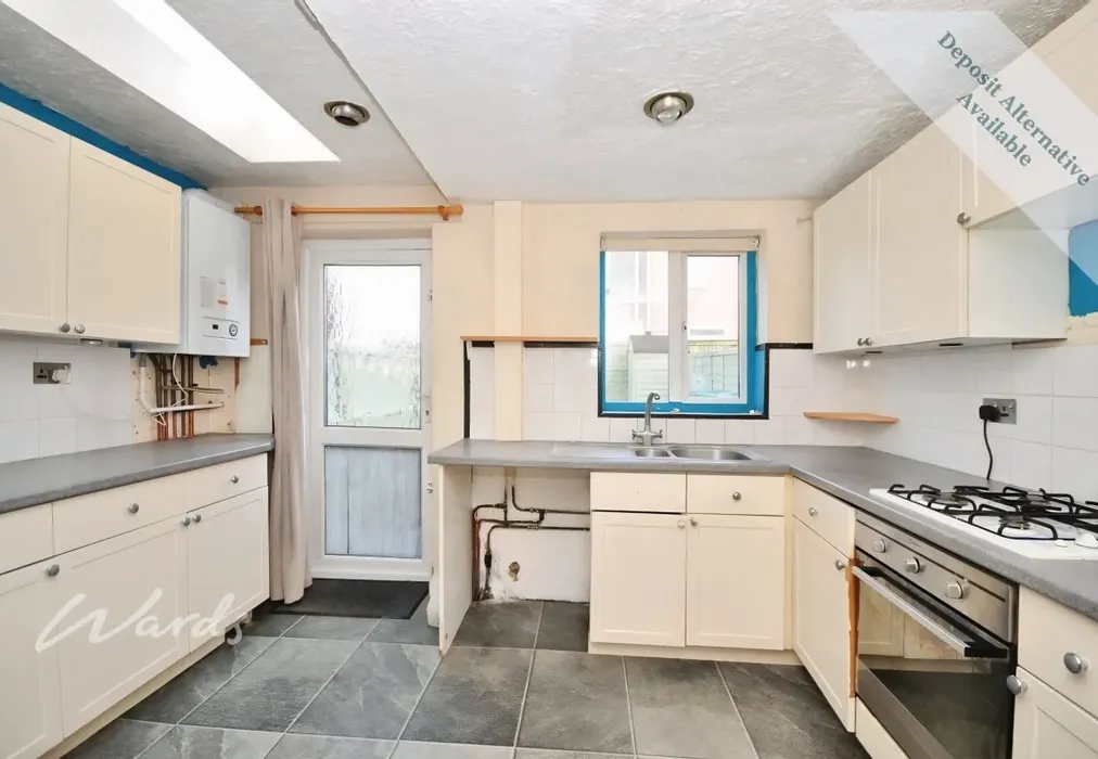 Kitchen - Wyndham Road Dover CT17 - Wards of Kent