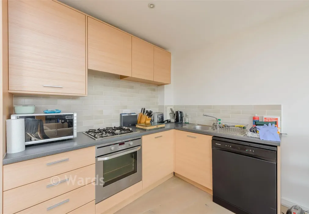 Lounge/Kitchen - Waterstone Way, Greenhithe, Kent - Wards of Kent