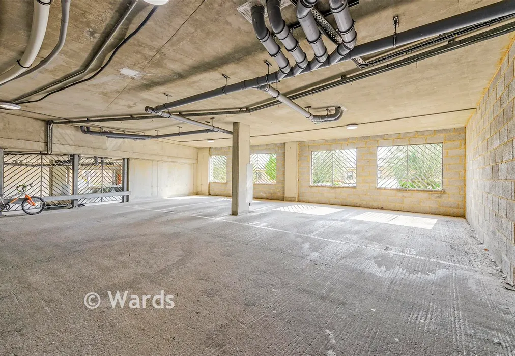 Driveway/Parking - Waterstone Way, Greenhithe, Kent - Wards of Kent