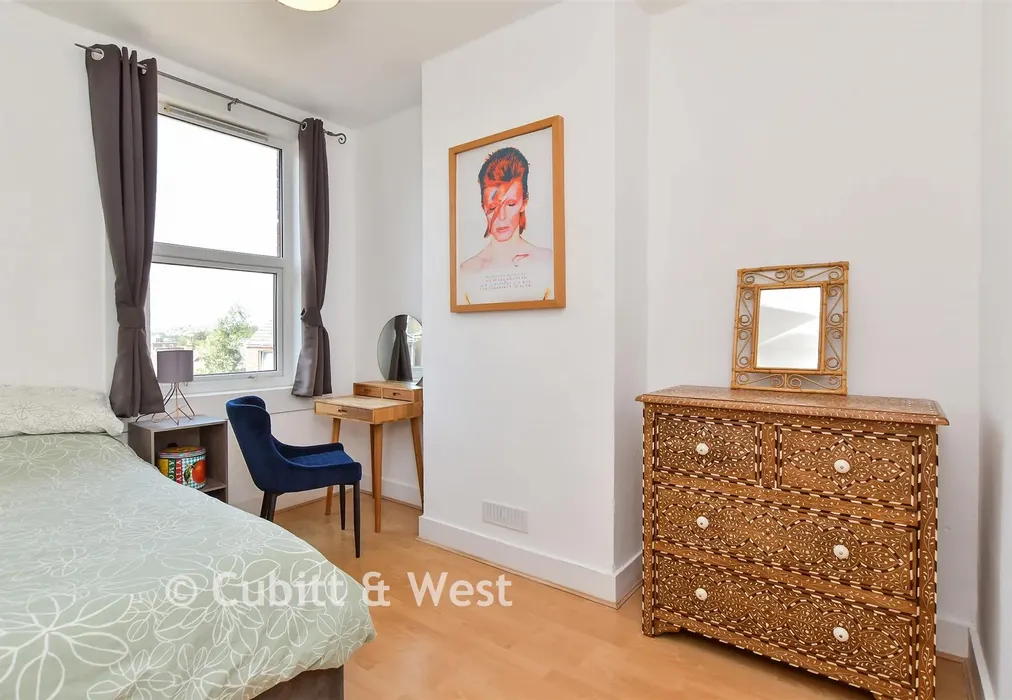 Bedroom 2 - Seville Street, Brighton, Brighton & Hove - Wards of Kent