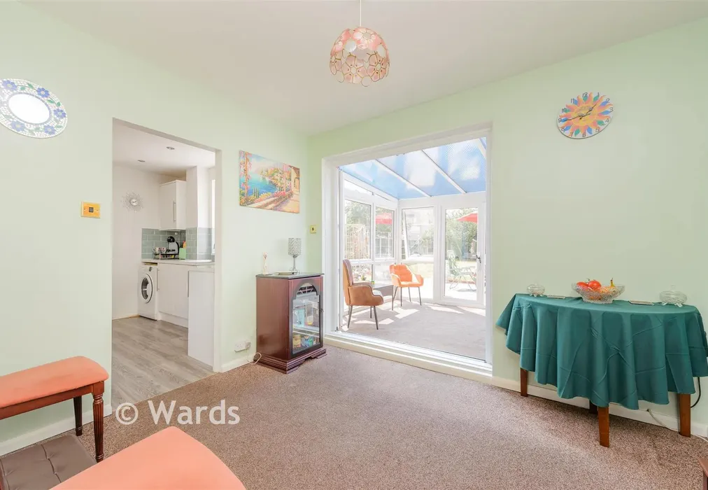 Dining Room - Kingsley Avenue, Dartford, Kent - Wards of Kent