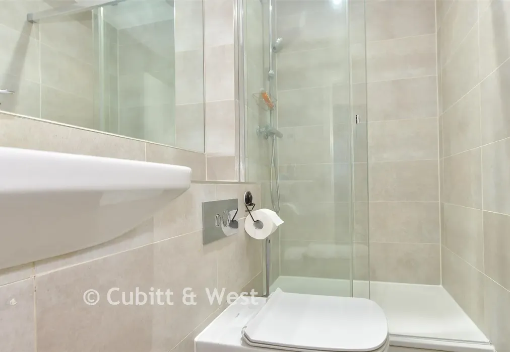En-Suite Shower Room - Chart Way, Horsham, West Sussex - Wards of Kent
