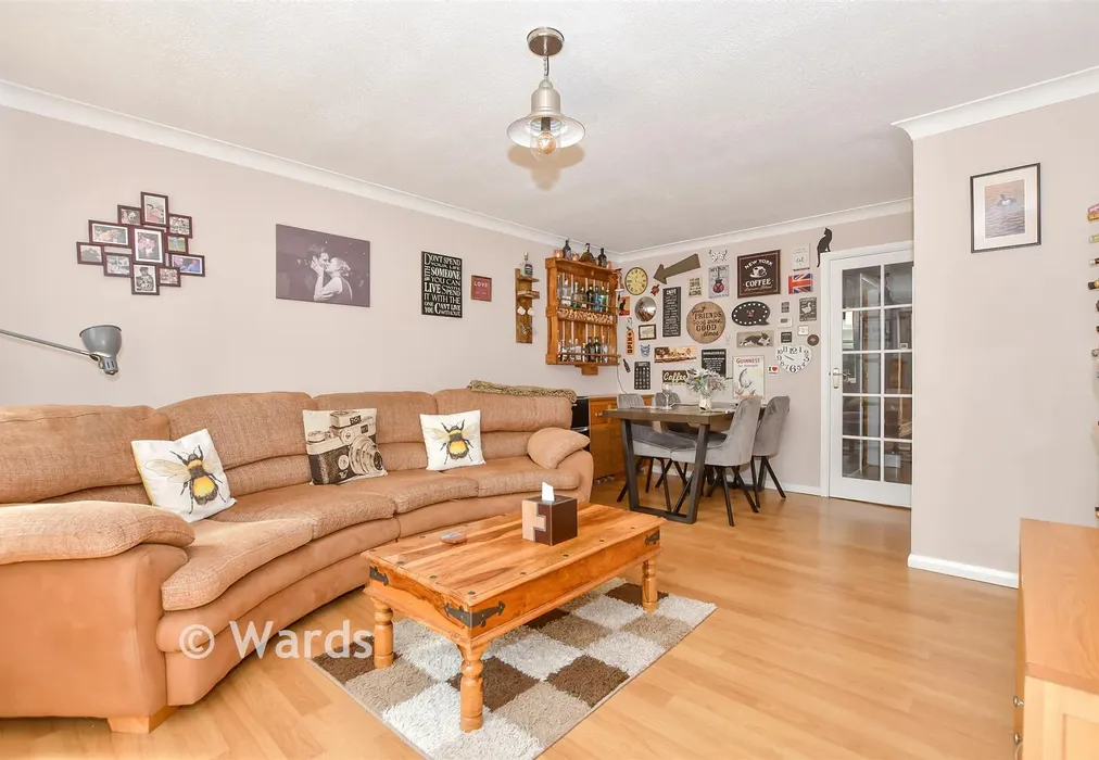 Lounge/Diner - Hanbury Close, Wateringbury, Maidstone, Kent - Wards of Kent