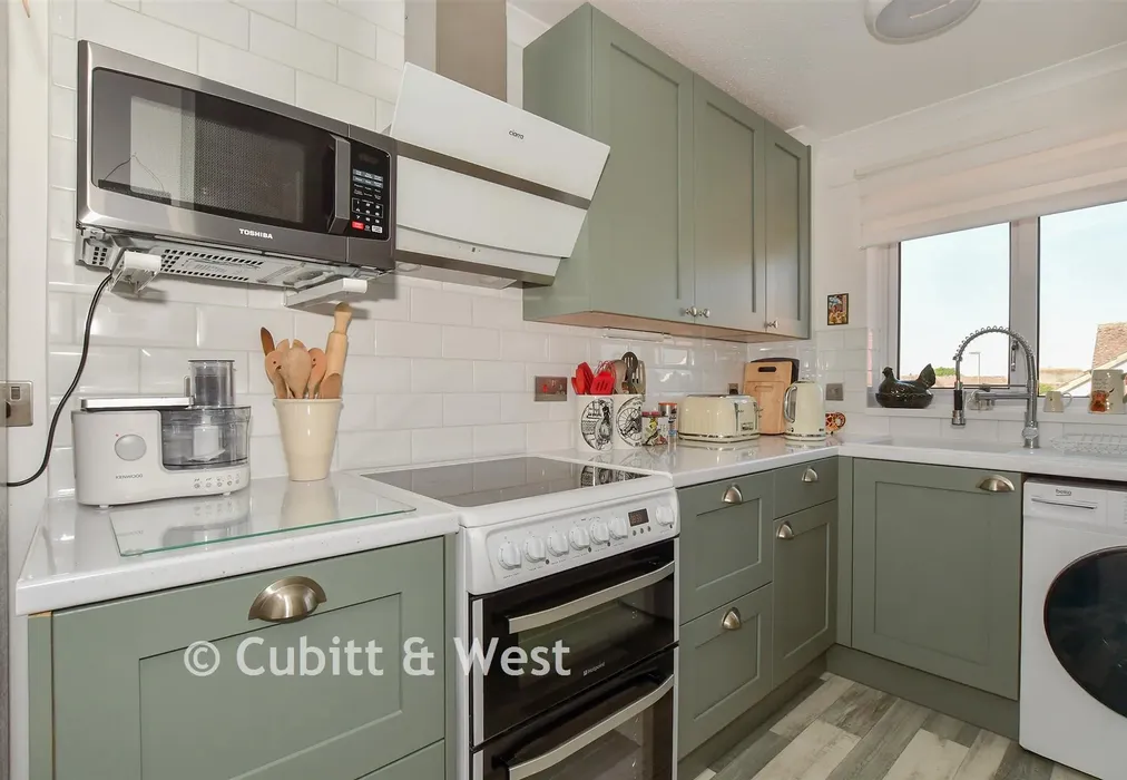 Kitchen - Sea Lane, Rustington, West Sussex - Wards of Kent